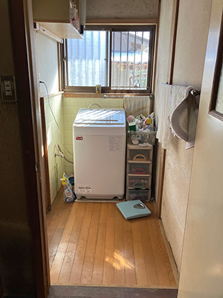洗面化粧台の施行事例の写真_施工前